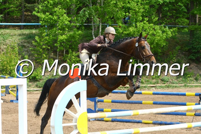 104M3369_Chaccal_Punkte L.JPG